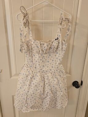 Windsor White Floral Tie-Shoulder Sundress